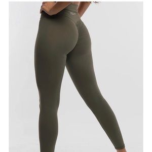 Echt scrunch butt leggings